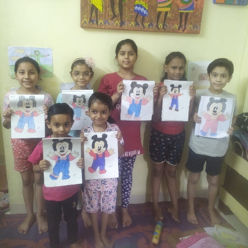 Misti Art classes  image 1