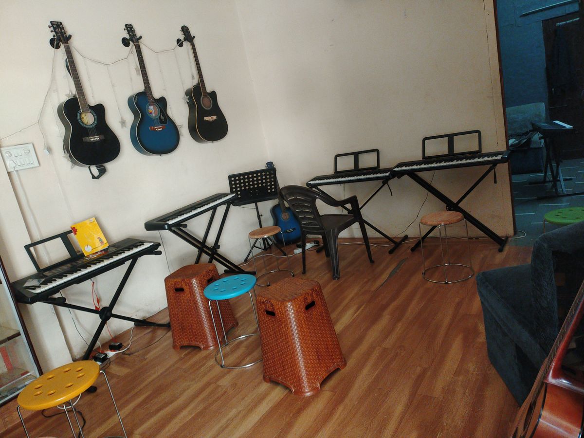 Aj music classes image 2