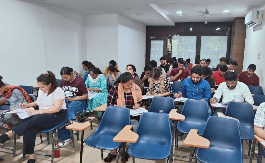 Law Prep Tutorial Chandigarh image 3