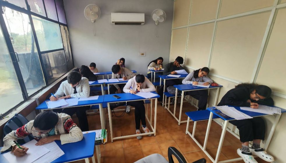 ARYAN CLASSES image 2