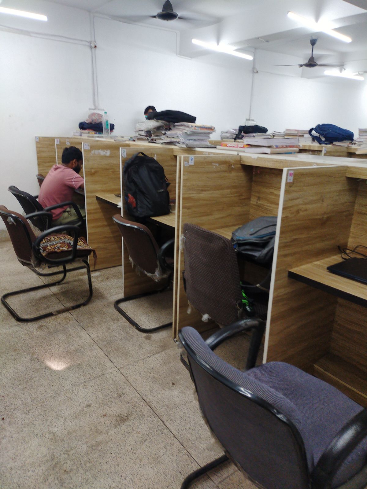 LCM STUDY ZONE LIBRARY  image 5