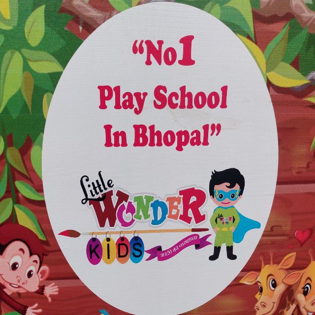 LITTLE WONDER KIDS logo