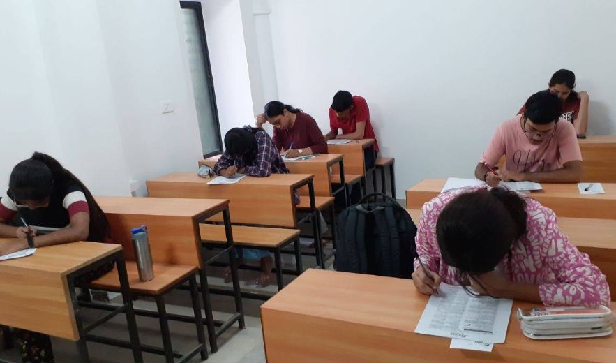 Dr. Milind Deshpande's Jidnyasa Study Center image 2