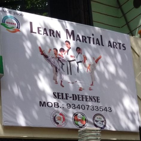LEARN MARTIAL ARTS 