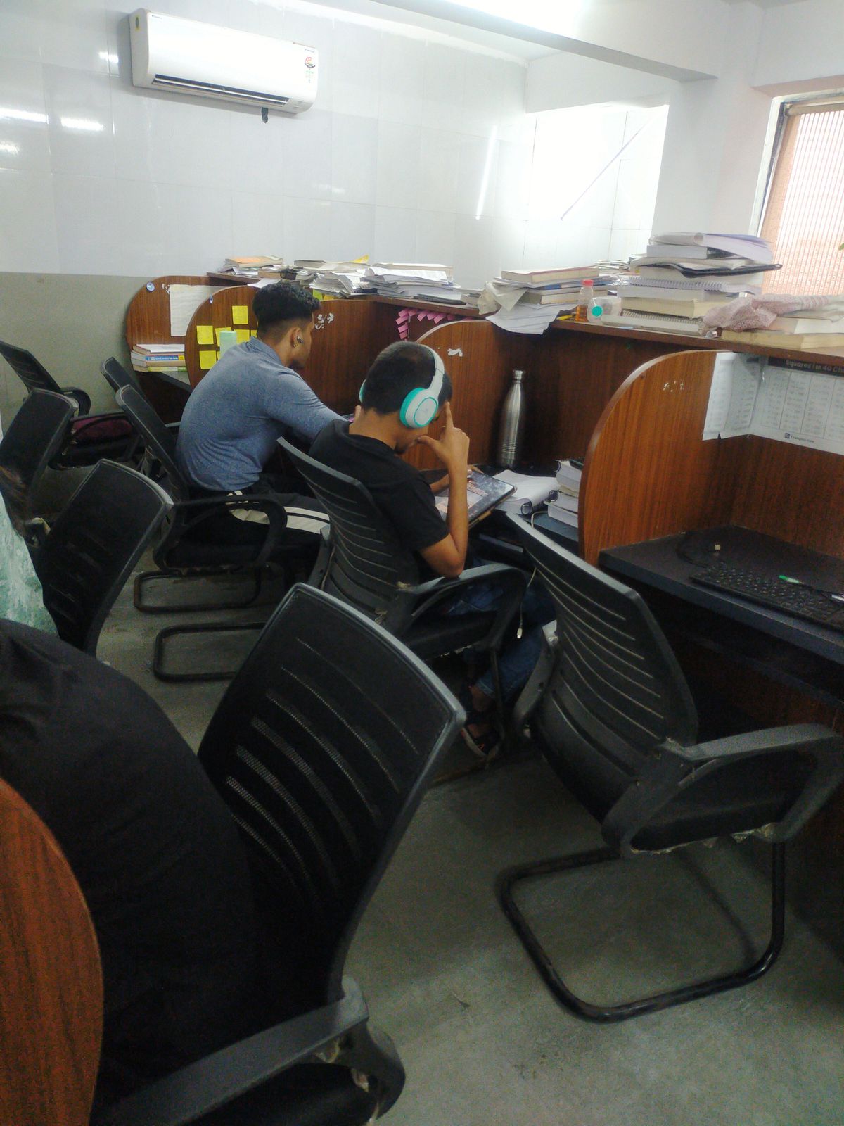 Shabdkosh Library  image 4