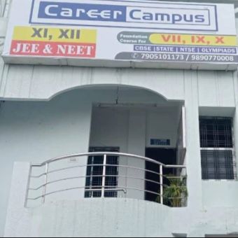 CAREER CAMPUS NAGPUR logo