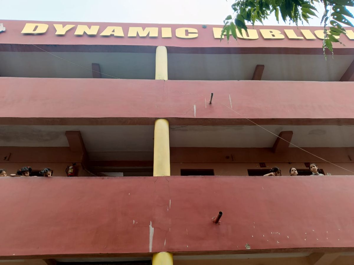 Dynamic Public H.S School image 5