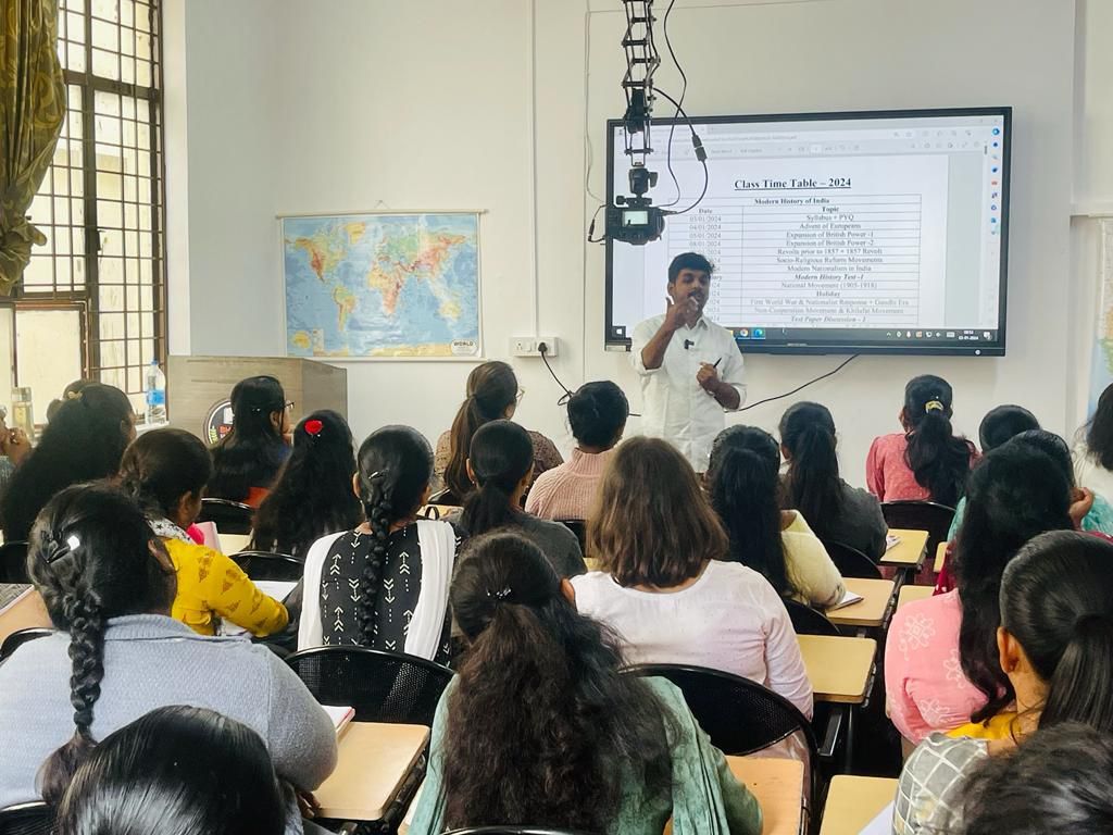 BHARAT IAS AND KAS COACHING ACADEMY image 3