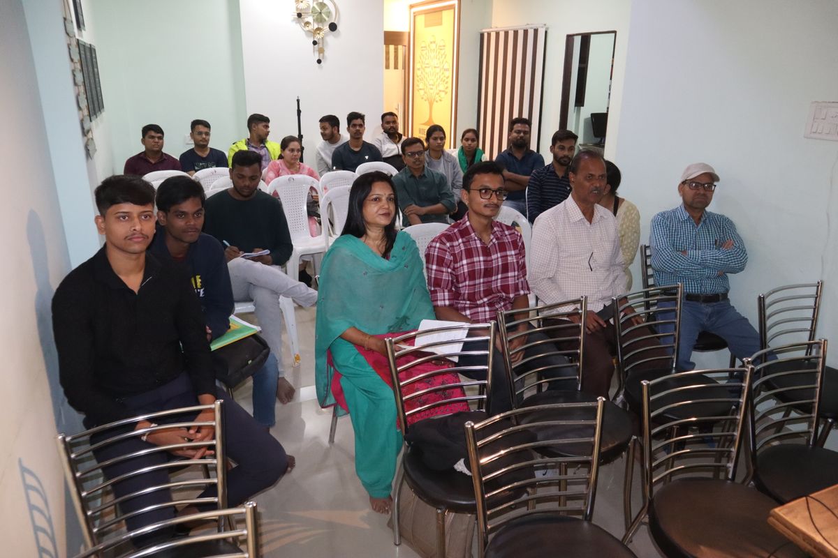 Metta Financial Investment & Trading Training Institute image 5