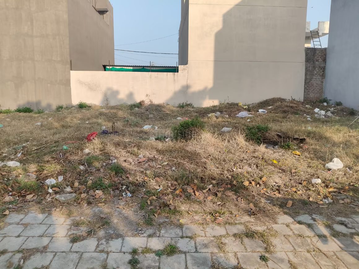 Residential plot – photo 4